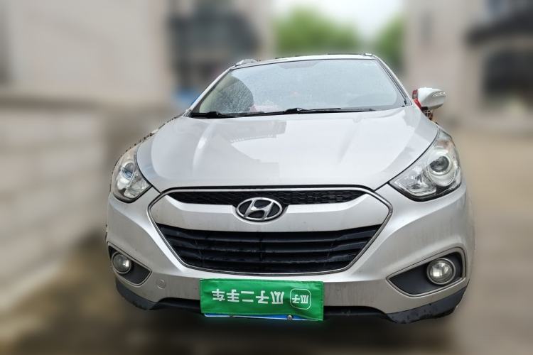 Used Hyundai ix35 2012 2.0L Automatic Two-Wheel Drive Elite Edition GLS Front
