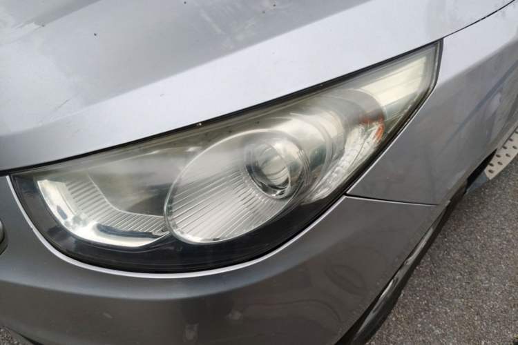 Used Hyundai ix35 2012 2.0L Automatic Two-Wheel Drive Elite Edition GLS Left Front Headlight