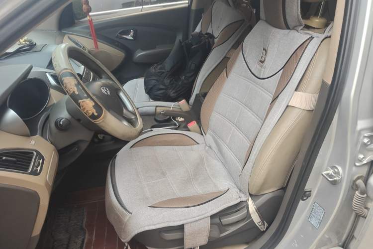 Used Hyundai ix35 2012 2.0L Automatic Two-Wheel Drive New Edition GL Left Front Seat