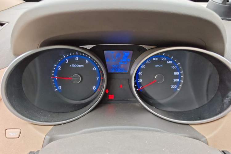 Used Hyundai ix35 2012 2.0L Automatic Two-Wheel Drive Elite Edition GLS Odometer Close Up