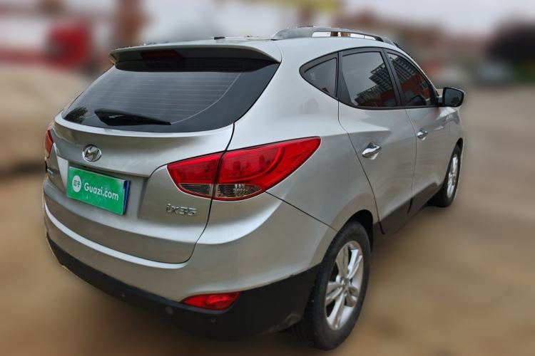 Used Hyundai ix35 2012 2.0L Automatic Two-Wheel Drive Elite Edition GLS Rear Right 45 Deg