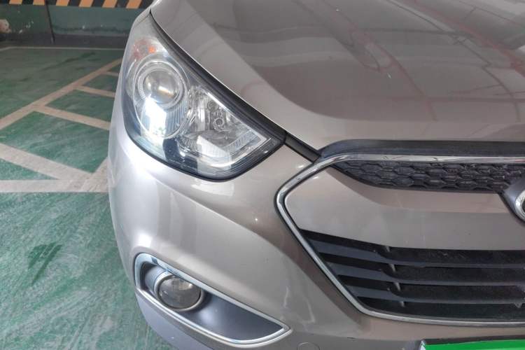 Used Hyundai ix35 2012 2.0L Manual Two-Wheel Drive New Edition GL Right Front Headlight
