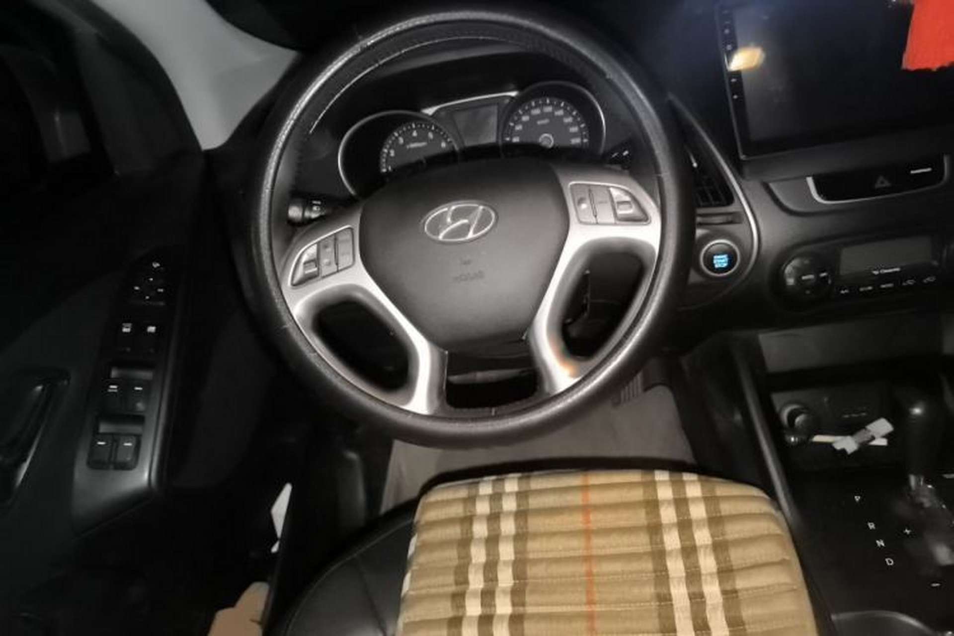 Used Hyundai ix35 2012 2.0L Automatic Two-Wheel Drive Elite Edition GLS Steering Wheel