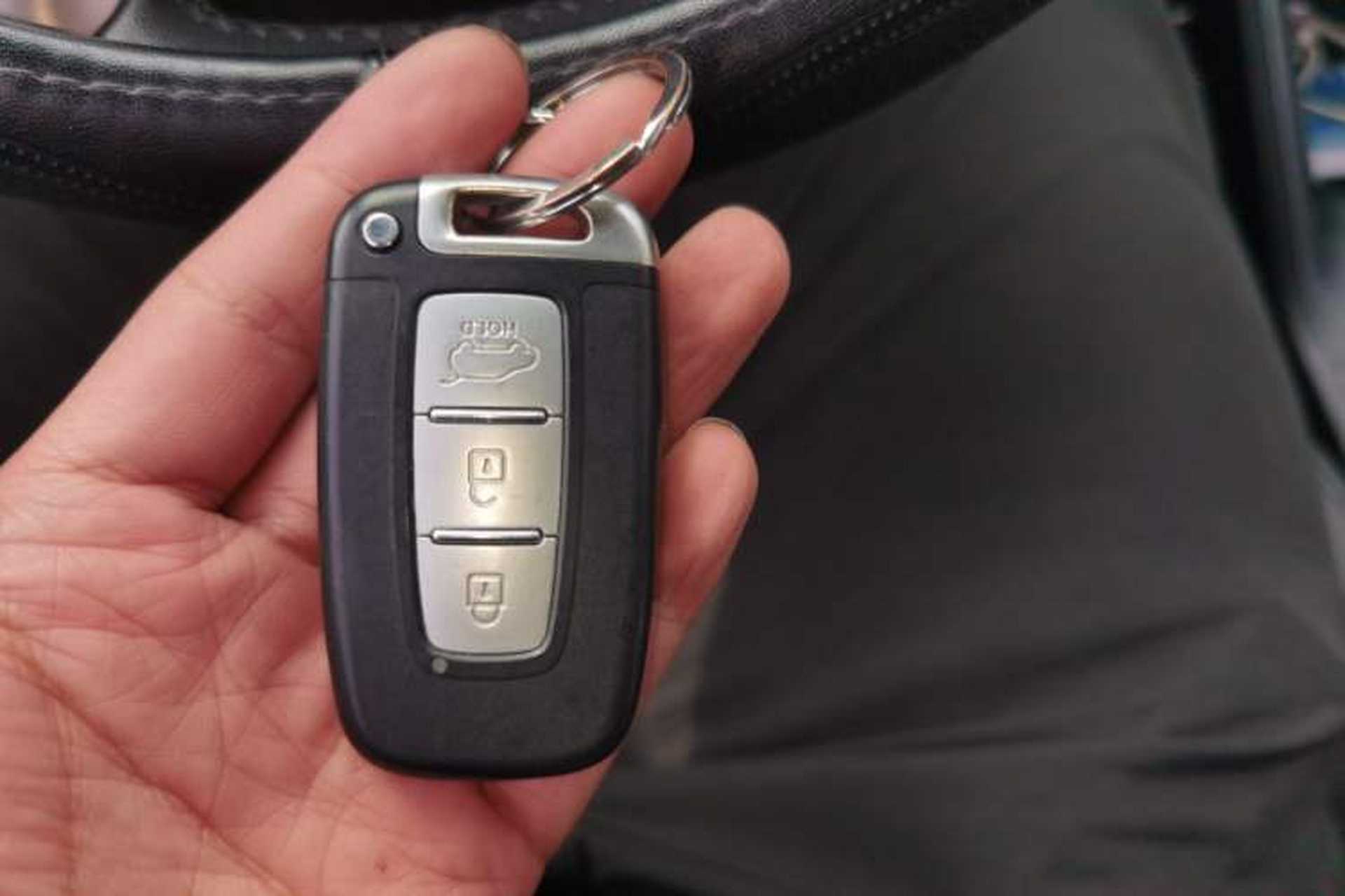 Used Hyundai ix35 2012 2.0L Automatic 4x4 Prestige Edition GLS Vehicle Key