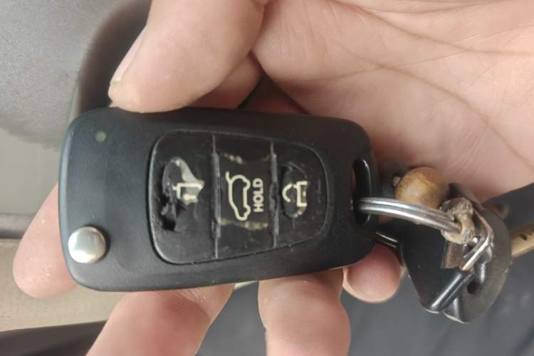 Used Hyundai ix35 2012 2.0L Automatic Two-Wheel Drive New Edition GL Vehicle Key