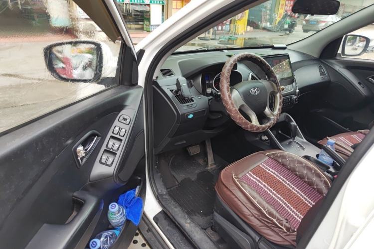 Used Hyundai ix35 2012 2.0L Automatic Two-Wheel Drive New Edition GL Driver Seat