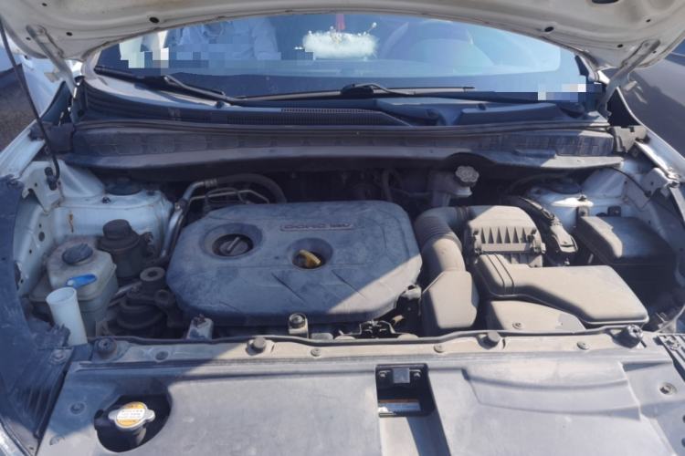 Used Hyundai ix35 2012 2.0L Automatic Two-Wheel Drive New Edition GL Engine Bay