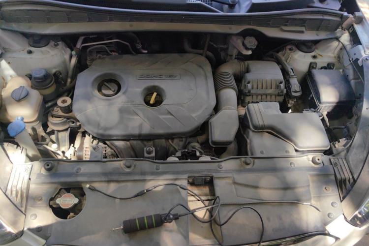 Used Hyundai ix35 2012 2.0L Automatic Two-Wheel Drive Elite Edition GLS Engine Bay