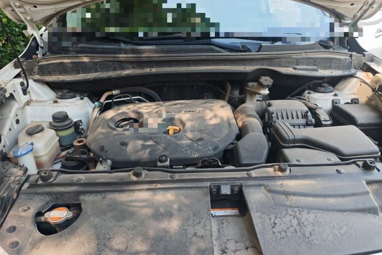 Used Hyundai ix35 2012 2.0L Automatic Two-Wheel Drive Elite Edition GLS Engine Bay