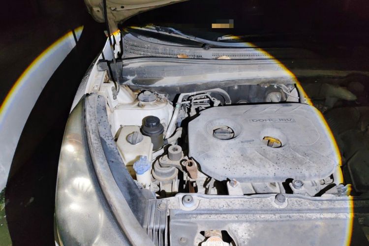 Used Hyundai ix35 2012 2.0L Manual Two-Wheel Drive New Edition GL Engine Bay Right