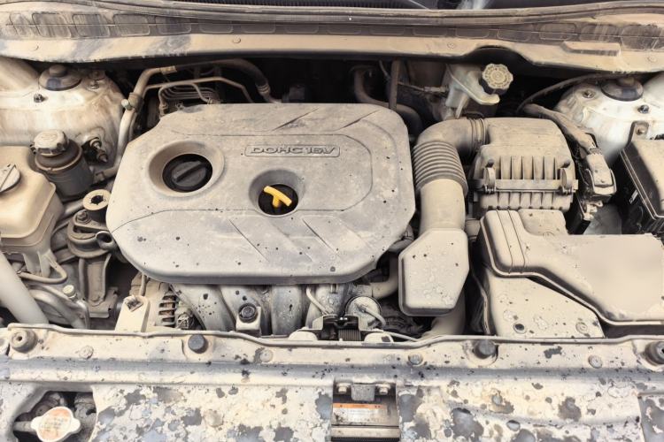 Used Hyundai ix35 2012 2.0L Automatic Two-Wheel Drive Elite Edition GLS Engine Bay