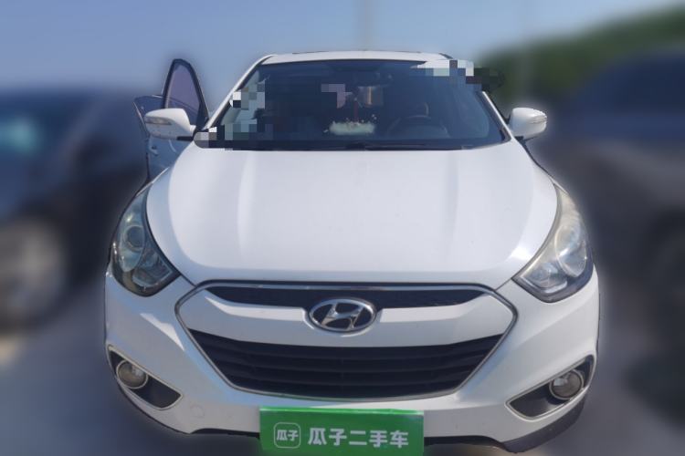 Used Hyundai ix35 2012 2.0L Automatic Two-Wheel Drive New Edition GL Front