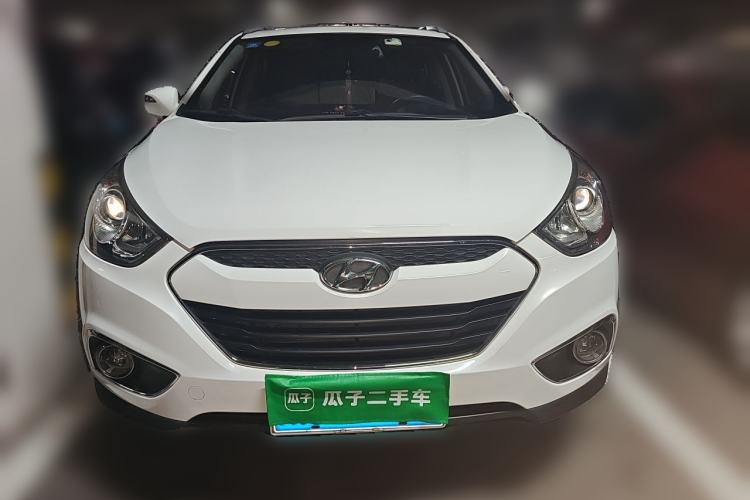 Used Hyundai ix35 2012 2.0L Automatic Two-Wheel Drive Elite Edition GLS Front
