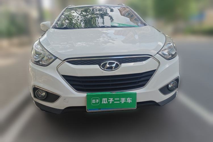Used Hyundai ix35 2012 2.0L Automatic Two-Wheel Drive Elite Edition GLS Front