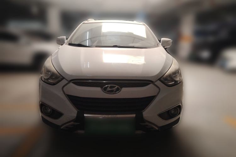 Used Hyundai ix35 2012 2.0L Automatic Two-Wheel Drive New Edition GL Front