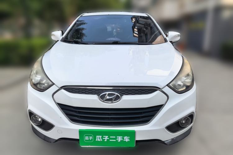 Used Hyundai ix35 2012 2.0L Automatic Two-Wheel Drive New Edition GL Front