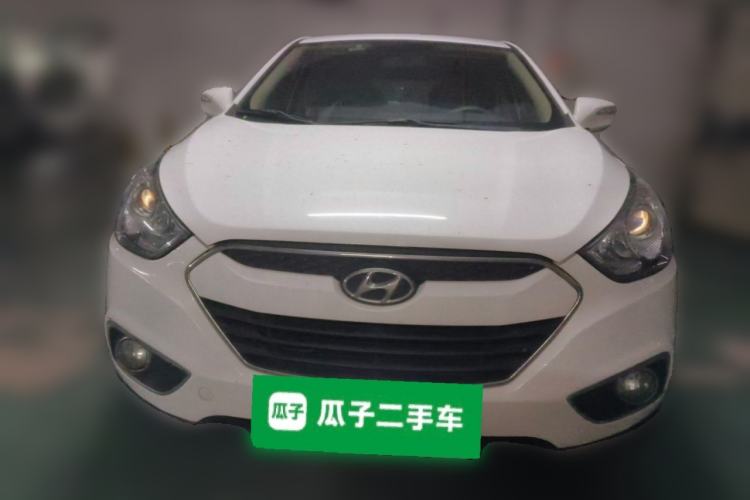 Used Hyundai ix35 2012 2.0L Automatic Two-Wheel Drive New Edition GL Front