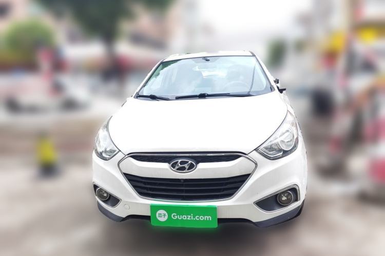 Used Hyundai ix35 2012 2.0L Automatic Two-Wheel Drive New Edition GL Front
