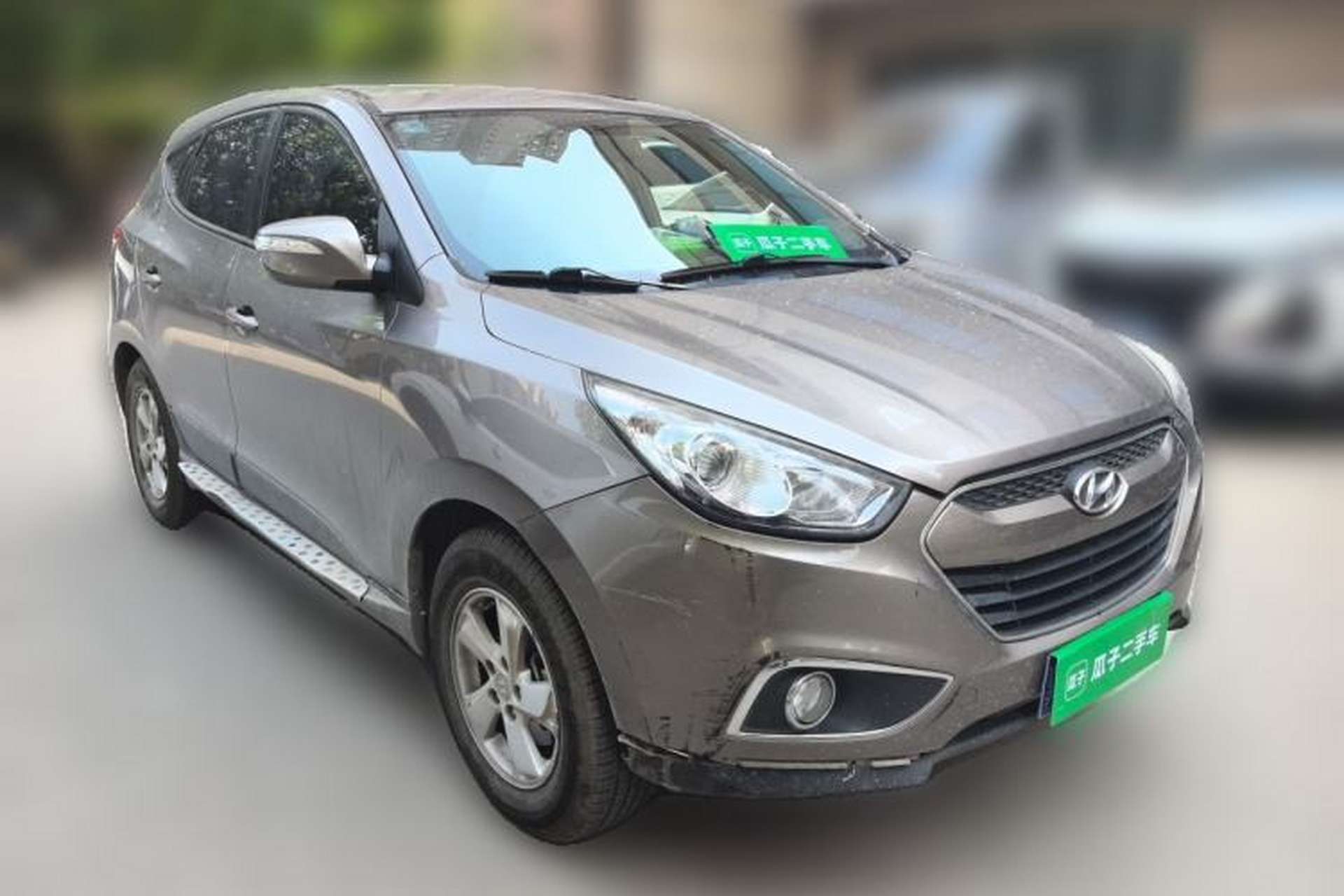 Used Hyundai ix35 2012 2.0L Manual Two-Wheel Drive New Edition GL Front Right 45 Deg