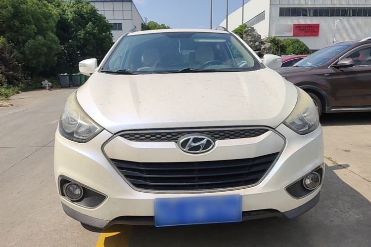 Used Hyundai ix35 2012 2.0L Automatic Two-Wheel Drive Elite Edition GLS Front