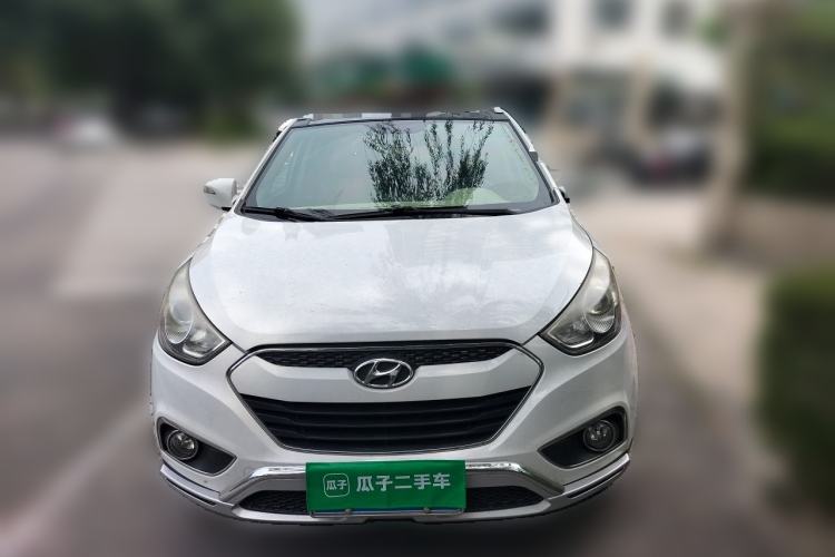 Used Hyundai ix35 2012 2.0L Automatic Two-Wheel Drive Elite Edition GLS Front
