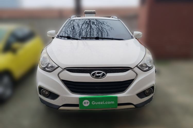 Used Hyundai ix35 2012 2.0L Automatic Two-Wheel Drive Elite Edition GLS Front