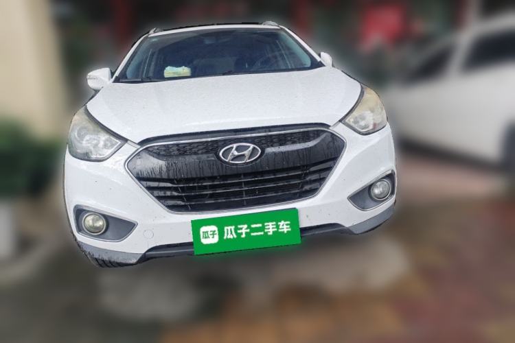 Used Hyundai ix35 2012 2.0L Automatic Two-Wheel Drive Elite Edition GLS Front