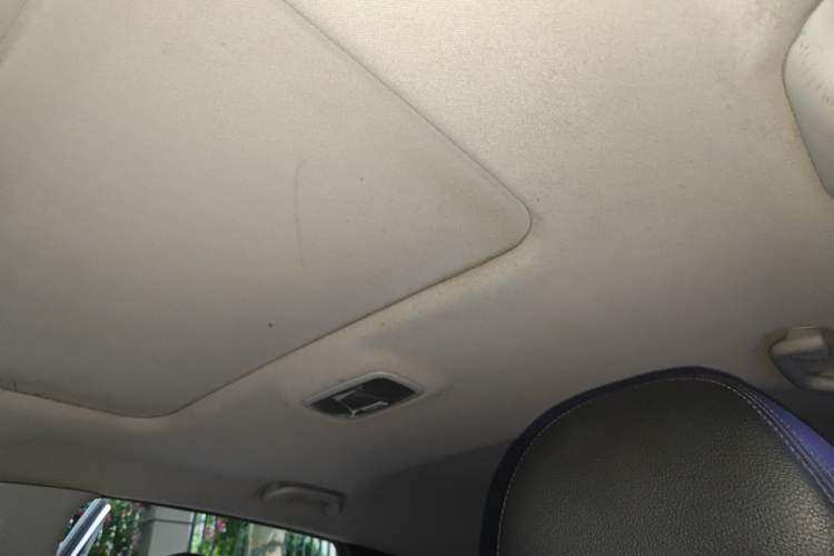 Used Hyundai ix35 2012 2.0L Automatic Two-Wheel Drive Elite Edition GLS Headliner