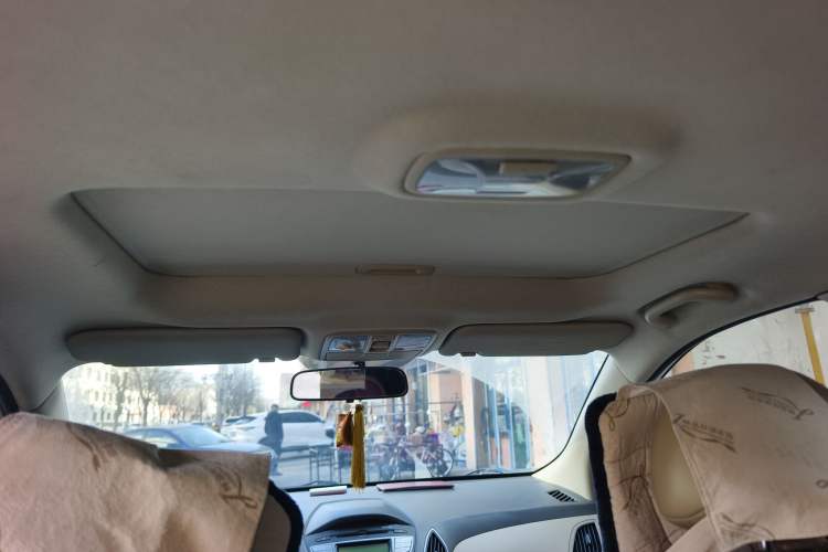 Used Hyundai ix35 2012 2.0L Automatic Two-Wheel Drive Elite Edition GLS Headliner