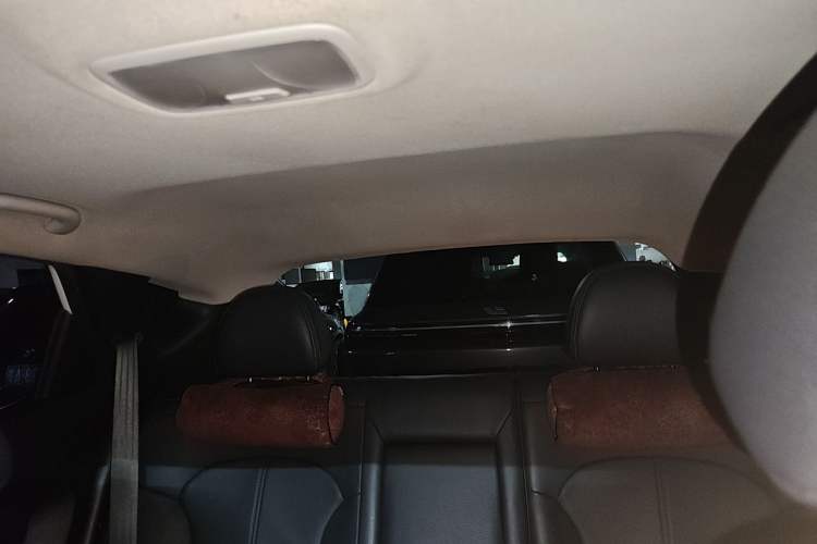 Used Hyundai ix35 2012 2.0L Automatic Two-Wheel Drive Elite Edition GLS Headliner