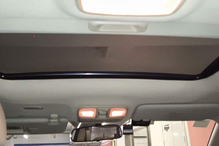 Used Hyundai ix35 2012 2.0L Automatic Two-Wheel Drive Elite Edition GLS Headliner