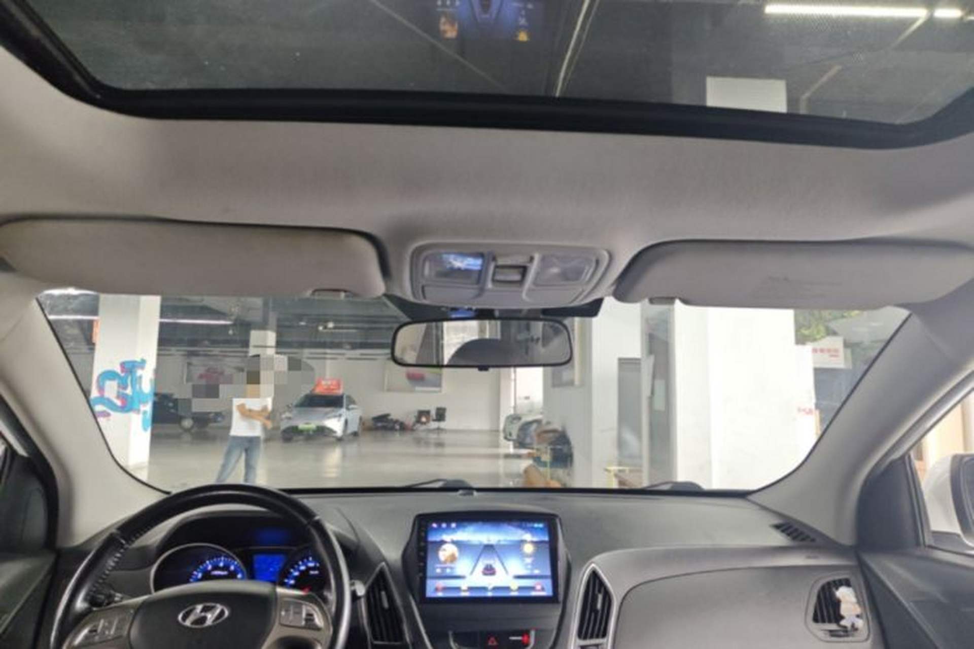 Used Hyundai ix35 2012 2.0L Automatic Two-Wheel Drive Elite Edition GLS Headliner