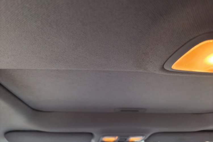Used Hyundai ix35 2012 2.0L Automatic Two-Wheel Drive Elite Edition GLS Headliner