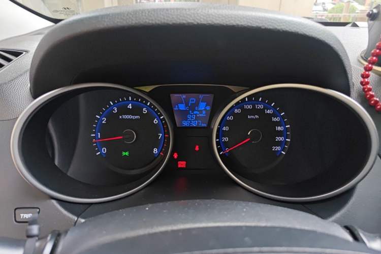 Used Hyundai ix35 2012 2.0L Automatic Two-Wheel Drive New Edition GL Instrument Cluster