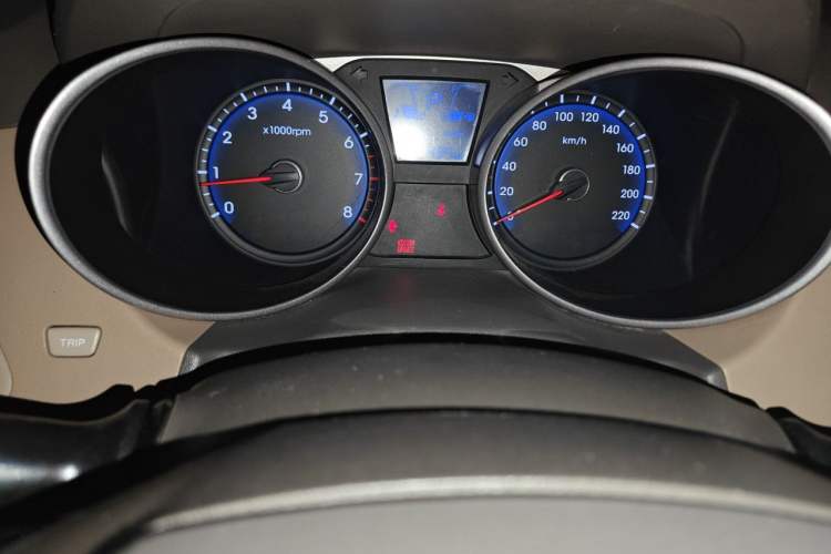 Used Hyundai ix35 2012 2.0L Automatic Two-Wheel Drive Elite Edition GLS Instrument Cluster