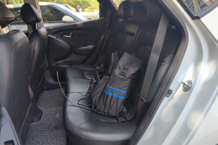 Used Hyundai ix35 2012 2.0L Automatic Two-Wheel Drive Elite Edition GLS Left Rear Seat