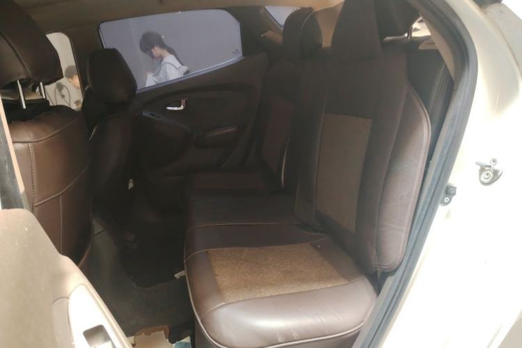 Used Hyundai ix35 2012 2.0L Automatic Two-Wheel Drive New Edition GL Left Rear Seat