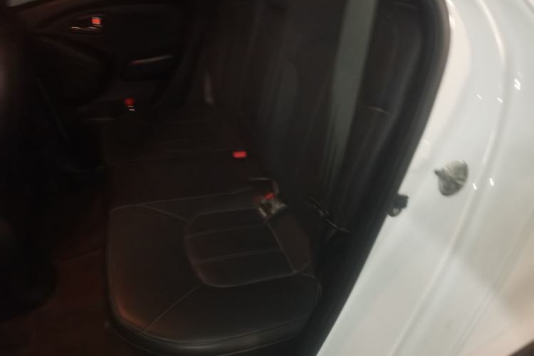 Used Hyundai ix35 2012 2.0L Automatic Two-Wheel Drive Elite Edition GLS Left Rear Seat
