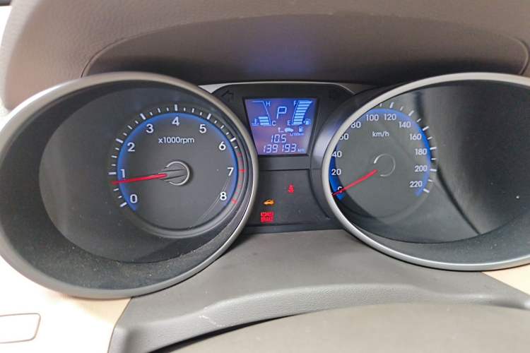 Used Hyundai ix35 2012 2.0L Automatic Two-Wheel Drive Elite Edition GLS Odometer Close Up