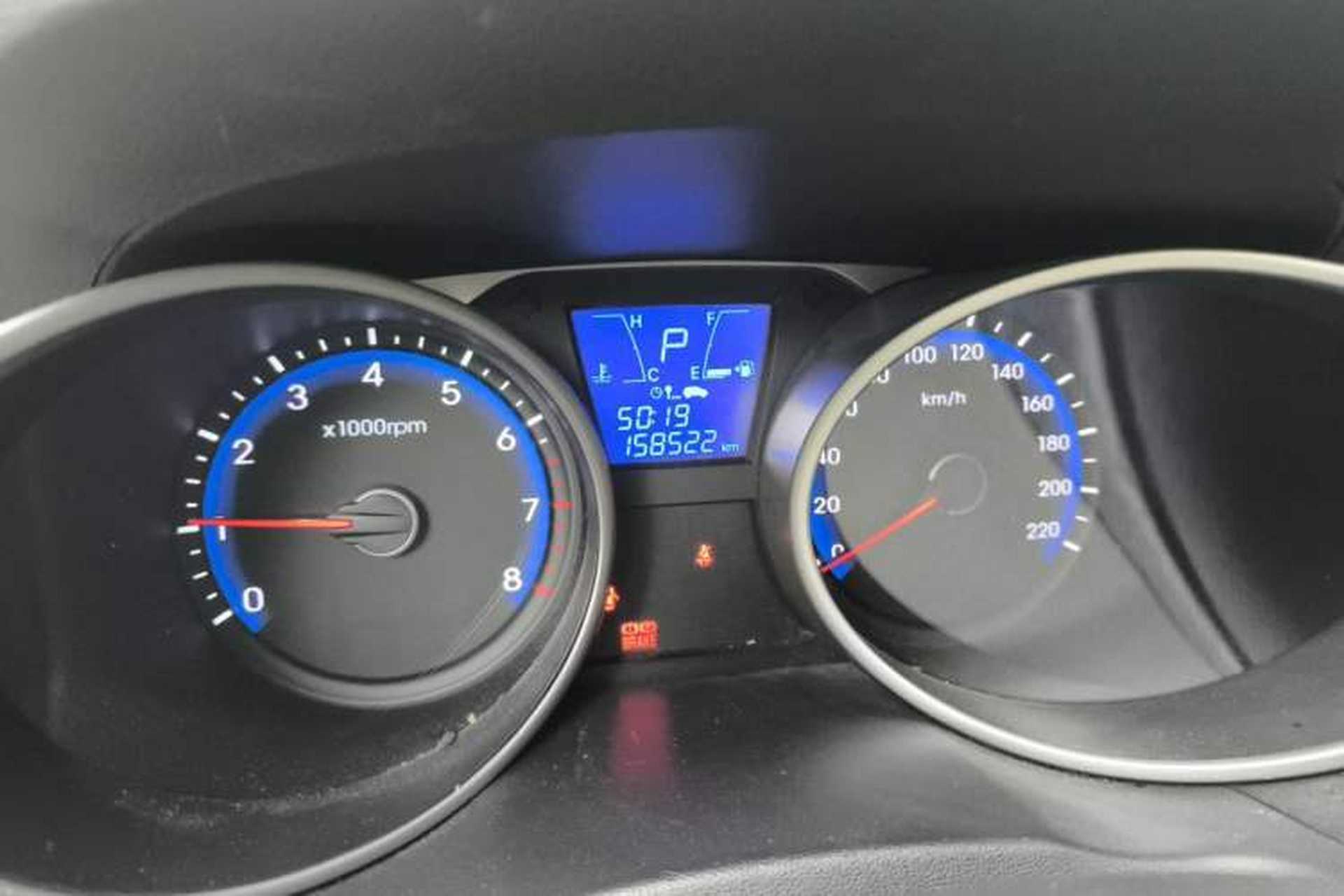 Used Hyundai ix35 2012 2.0L Automatic Two-Wheel Drive Elite Edition GLS Odometer Close Up