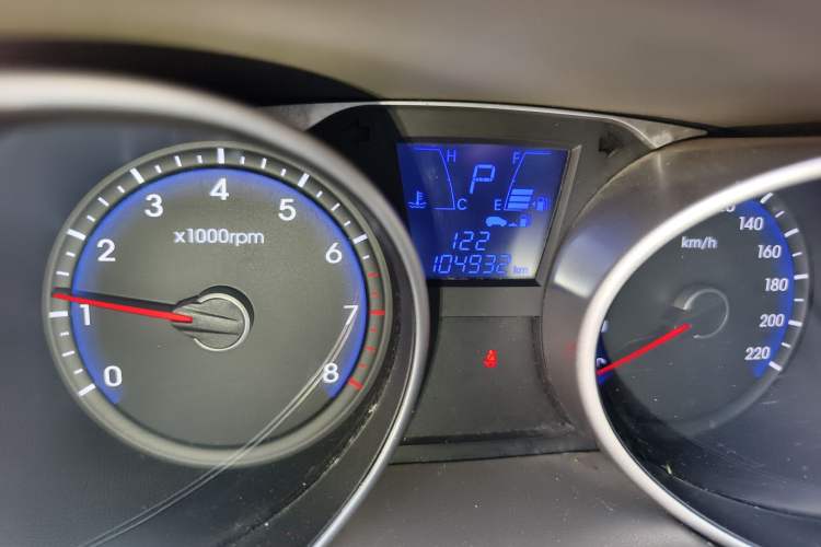 Used Hyundai ix35 2012 2.0L Automatic Two-Wheel Drive Elite Edition GLS Odometer Close Up