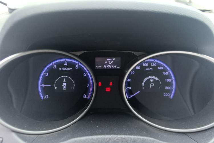 Used Hyundai ix35 2012 2.4L Automatic Two-Wheel Drive Prestige Edition GLS Odometer Close Up