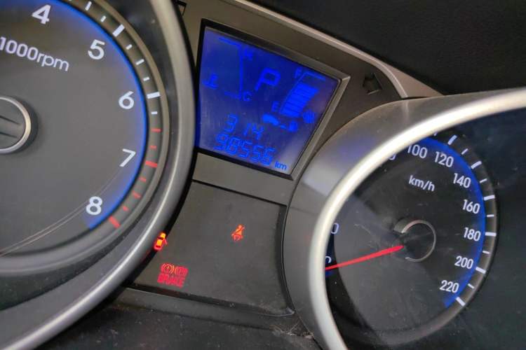 Used Hyundai ix35 2012 2.0L Automatic Two-Wheel Drive Elite Edition GLS Odometer Close Up