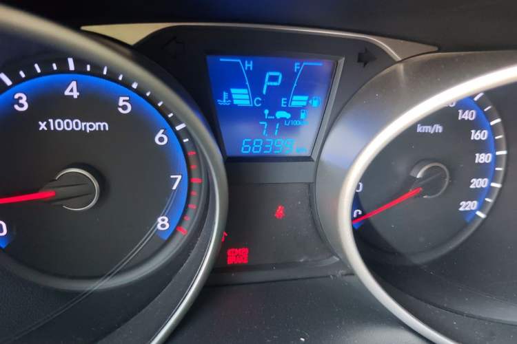 Used Hyundai ix35 2012 2.0L Automatic Two-Wheel Drive Elite Edition GLS Odometer Close Up