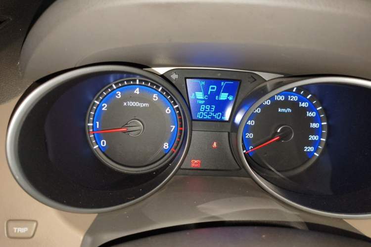 Used Hyundai ix35 2012 2.0L Automatic Two-Wheel Drive Elite Edition GLS Odometer Close Up