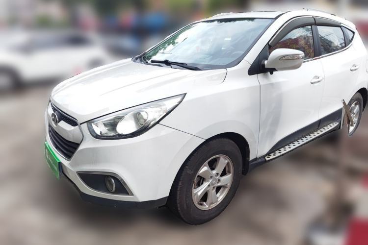 Used Hyundai ix35 2012 2.0L Automatic Two-Wheel Drive New Edition GL Guazi used car, China used car export, Used car for sale, Used  cars, Cheapest cars for sale