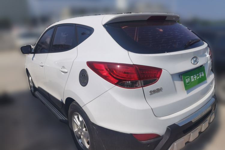 Used Hyundai ix35 2012 2.0L Automatic Two-Wheel Drive New Edition GL Rear Left 45 Deg