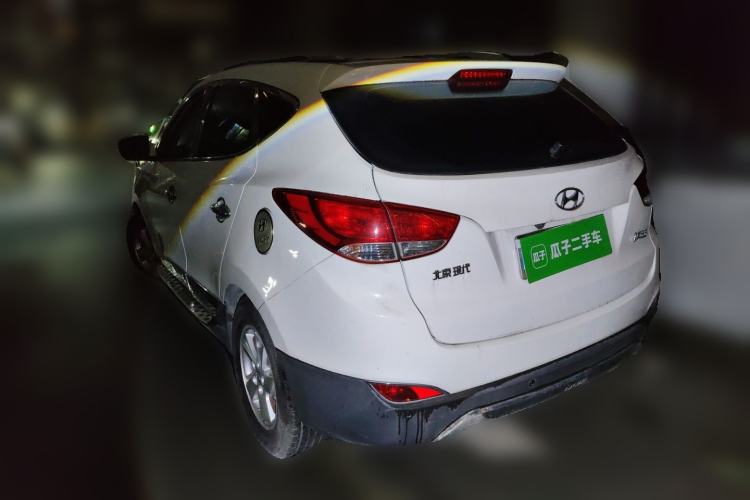 Used Hyundai ix35 2012 2.0L Manual Two-Wheel Drive New Edition GL Rear Left 45 Deg