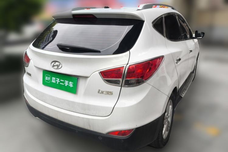 Used Hyundai ix35 2012 2.0L Automatic Two-Wheel Drive Elite Edition GLS Rear Right 45 Deg