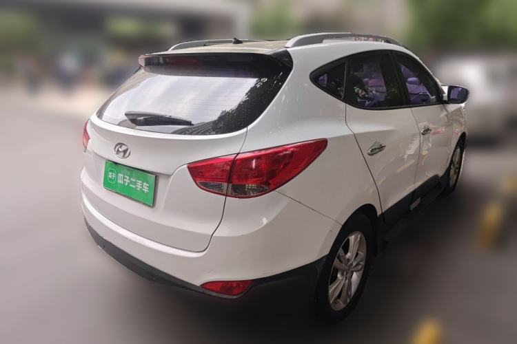 Used Hyundai ix35 2012 2.0L Automatic Two-Wheel Drive Elite Edition GLS Rear Right 45 Deg